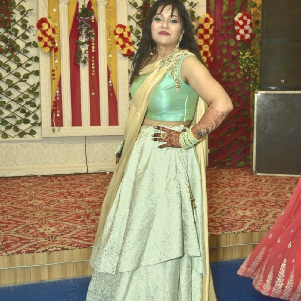 Meet your Posher, Swati